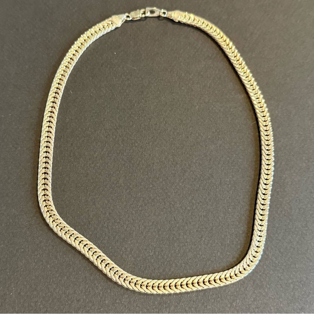 Vintage Silver-Tone Herringbone Chain Necklace | Flat Chevron Link | 80s 90s